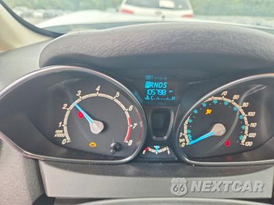 Zdjęcie 9 z 12 samochodu: 2019 FORD FIESTA SE VIN:3FADP4BJ1KM165877 - miniatura