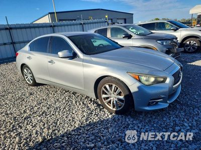 Czwarte zdjęcie samochodu z boku: 2014 INFINITI Q50 BASE VIN:JN1BV7AP0EM673260 - miniatura
