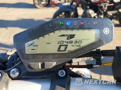Zdjęcie 7 z 9 samochodu: 2015 YAMAHA FZ09 C VIN:JYARN33Y7FA001978 - miniatura