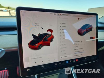 Zdjęcie 9 z 12 samochodu: 2018 TESLA MODEL 3 VIN:5YJ3E1EB2JF130217 - miniatura