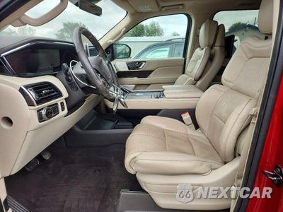 Zdjęcie 7 z 13 samochodu: 2018 LINCOLN NAVIGATOR RESERVE VIN:5LMJJ2LT4JEL06585 - miniatura
