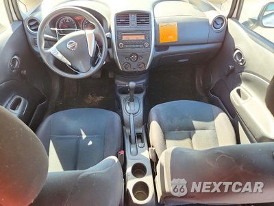 Zdjęcie 8 z 13 samochodu: 2015 NISSAN VERSA NOTE S PLUS VIN:3N1CE2CP2FL376085 - miniatura