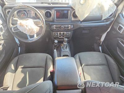 Zdjęcie 8 z 13 samochodu: 2020 JEEP GLADIATOR SPORT VIN:1C6HJTAG6LL122854 - miniatura