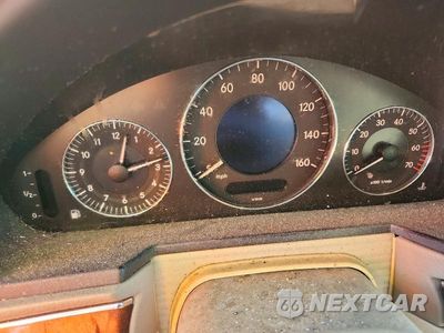 Zdjęcie 9 z 12 samochodu: 2004 MERCEDES-BENZ E 320 VIN:WDBUF65J24A425576 - miniatura