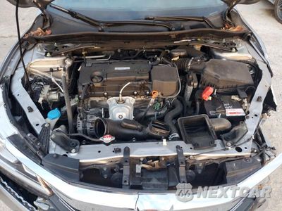 Zdjęcie 11 z 12 samochodu: 2017 HONDA ACCORD EXL VIN:1HGCR2F81HA242119 - miniatura