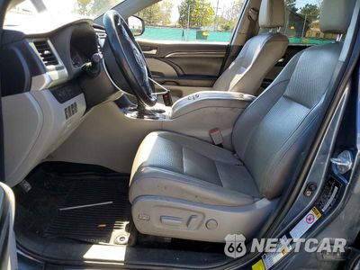 Zdjęcie 7 z 12 samochodu: 2018 TOYOTA HIGHLANDER LIMITED VIN:5TDDZRFH1JS859850 - miniatura