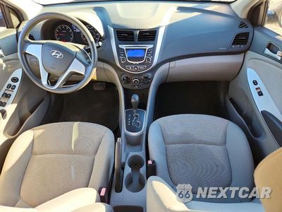 Zdjęcie 8 z 12 samochodu: 2013 HYUNDAI ACCENT GLS VIN:KMHCT4AE5DU285651 - miniatura