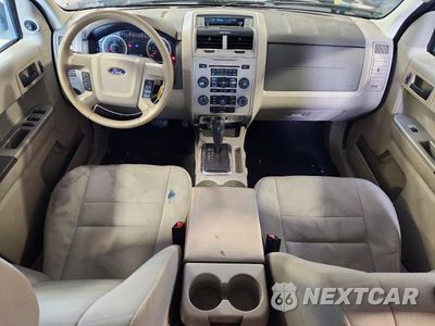 Zdjęcie 8 z 13 samochodu: 2012 FORD ESCAPE XLT VIN:1FMCU9DG7CKA92709 - miniatura