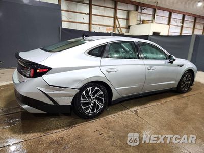 Trzecie zdjęcie samochodu z tyłu: 2026 HYUNDAI SONATA HYBRID BLUE VIN:KMHL24JJ5TA159841 - miniatura