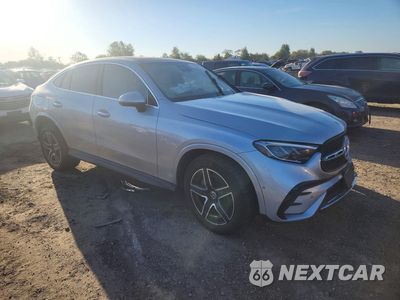 Czwarte zdjęcie samochodu z boku: 2025 MERCEDES-BENZ GLC COUPE 300 4MATIC VIN:W1NKJ4HB8SF375484 - miniatura