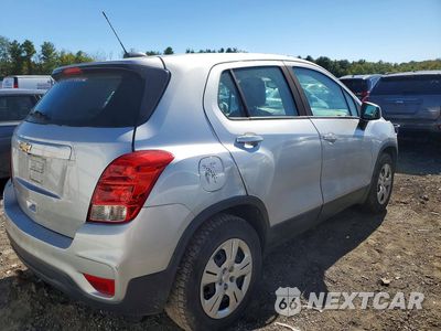 Trzecie zdjęcie samochodu z tyłu: 2018 CHEVROLET TRAX LS VIN:3GNCJKSBXJL174044 - miniatura