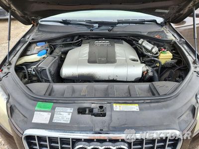 Zdjęcie 11 z 12 samochodu: 2012 AUDI Q7 PREMIUM PLUS VIN:WA1LMAFE5CD009052 - miniatura