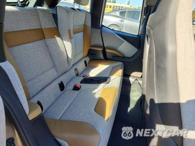 Zdjęcie 10 z 12 samochodu: 2015 BMW I3 BEV VIN:WBY1Z2C54FV286619 - miniatura