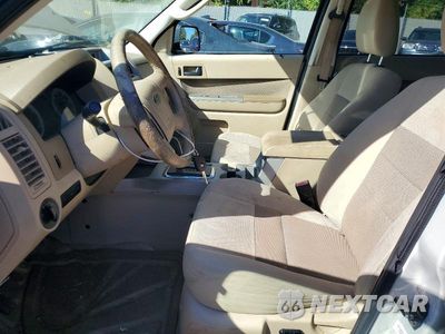 Zdjęcie 7 z 13 samochodu: 2009 FORD ESCAPE XLT VIN:1FMCU93G49KA50086 - miniatura
