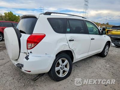 Trzecie zdjęcie samochodu z tyłu: 2007 TOYOTA RAV4 BASE VIN:JTMBD33V875106232 - miniatura
