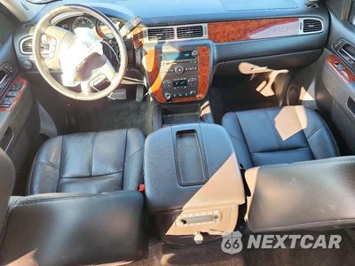 Zdjęcie 8 z 14 samochodu: 2013 CHEVROLET TAHOE K1500 LT VIN:1GNSKBE07DR198639 - miniatura