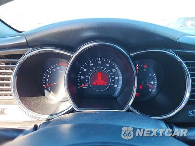 Zdjęcie 9 z 12 samochodu: 2011 KIA OPTIMA LX VIN:KNAGM4A72B5176086 - miniatura