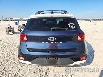 Zdjęcie 6 z 12 samochodu: 2022 HYUNDAI VENUE LIMITED VIN:KMHRC8A32NU209287 - miniatura