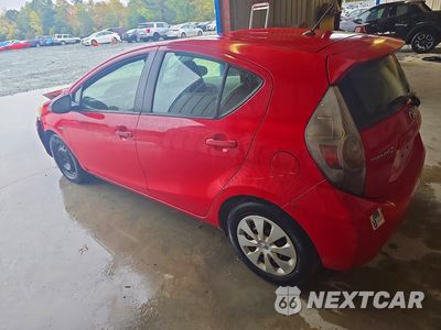 Drugie zdjęcie samochodu z przodu: 2012 TOYOTA PRIUS C ONE VIN:JTDKDTB38C1501321 - miniatura