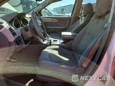Zdjęcie 7 z 13 samochodu: 2011 CHEVROLET TRAVERSE LS VIN:1GNKVFED6BJ330139 - miniatura