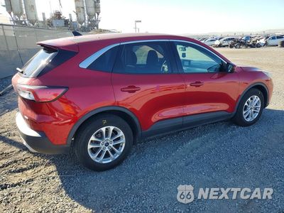 Trzecie zdjęcie samochodu z tyłu: 2020 FORD ESCAPE SE VIN:1FMCU0G60LUB05769 - miniatura