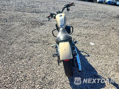 Czwarte zdjęcie samochodu z boku: 2014 HARLEY-DAVIDSON XL883 IRON 883 VIN:1HD4LE214EC445857 - miniatura
