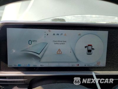 Zdjęcie 9 z 12 samochodu: 2023 HYUNDAI IONIQ 6 SEL VIN:KMHM34AA2PA053855 - miniatura