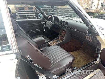 Piąte zdjęcie samochodu w środku: 1988 MERCEDES-BENZ 560 SL VIN:WDBBA48D5JA091510 - miniatura