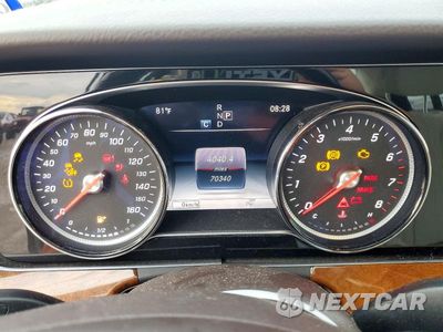 Zdjęcie 9 z 12 samochodu: 2018 MERCEDES-BENZ E 300 VIN:WDDZF4JB0JA480474 - miniatura