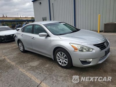 Czwarte zdjęcie samochodu z boku: 2015 NISSAN ALTIMA 2.5 S VIN:1N4AL3AP4FC186146 - miniatura