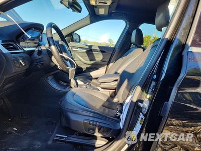 Zdjęcie 7 z 12 samochodu: 2017 BMW X1 XDRIVE28I VIN:WBXHT3C34H5F81492 - miniatura