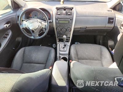 Zdjęcie 8 z 13 samochodu: 2009 TOYOTA COROLLA S VIN:1NXBU40E59Z120782 - miniatura