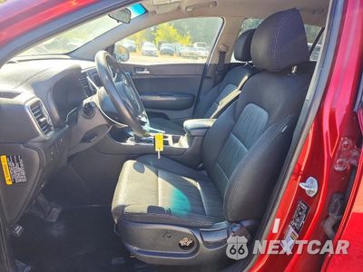 Zdjęcie 7 z 12 samochodu: 2019 KIA SPORTAGE LX VIN:KNDPMCAC3K7494670 - miniatura