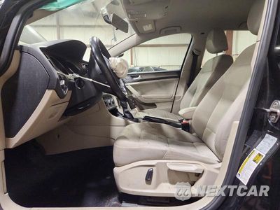 Zdjęcie 7 z 13 samochodu: 2016 VOLKSWAGEN GOLF S/SE VIN:3VW217AU8GM022834 - miniatura