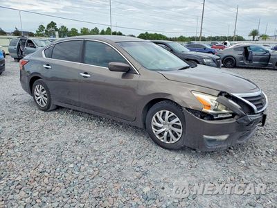 Czwarte zdjęcie samochodu z boku: 2015 NISSAN ALTIMA 2.5 VIN:1N4AL3AP1FC587816 - miniatura