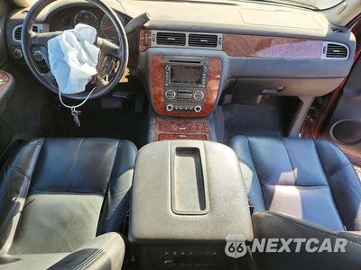 Zdjęcie 8 z 13 samochodu: 2008 CHEVROLET SUBURBAN K1500 LS VIN:3GNFK16398G146259 - miniatura