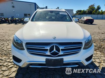 Piąte zdjęcie samochodu w środku: 2019 MERCEDES-BENZ GLC 300 VIN:WDC0G4JB1KV163243 - miniatura