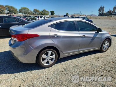 Trzecie zdjęcie samochodu z tyłu: 2012 HYUNDAI ELANTRA GLS VIN:KMHDH4AE3CU357533 - miniatura