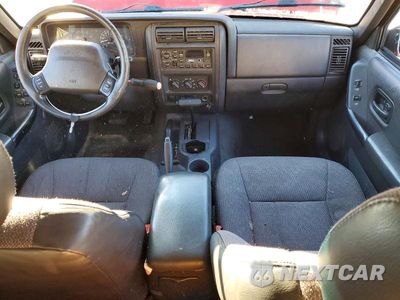 Zdjęcie 8 z 13 samochodu: 2000 JEEP CHEROKEE CLASSIC VIN:1J4FF58S8YL207333 - miniatura