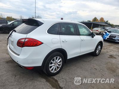 Trzecie zdjęcie samochodu z tyłu: 2013 PORSCHE CAYENNE VIN:WP1AA2A21DLA02789 - miniatura