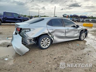 Trzecie zdjęcie samochodu z tyłu: 2023 TOYOTA CAMRY LE VIN:4T1C11BK5PU094163 - miniatura