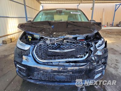 Piąte zdjęcie samochodu w środku: 2024 CHRYSLER PACIFICA TOURING L VIN:2C4RC1BGXRR143815 - miniatura