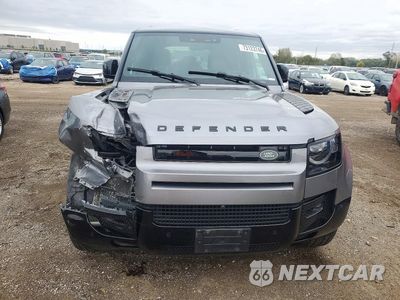Piąte zdjęcie samochodu w środku: 2024 LAND ROVER DEFENDER 110 X-DYNAMIC SE VIN:SALE27EU7R2255940 - miniatura