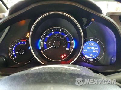 Zdjęcie 9 z 12 samochodu: 2017 HONDA FIT EX VIN:3HGGK5G76HM707168 - miniatura