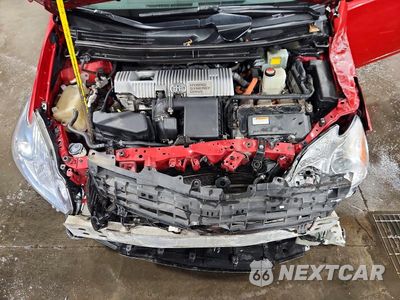 Zdjęcie 11 z 13 samochodu: 2015 TOYOTA PRIUS THREE VIN:JTDKN3DUXF0448568 - miniatura
