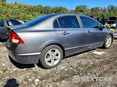 Trzecie zdjęcie samochodu z tyłu: 2011 HONDA CIVIC LX-S VIN:19XFA1F61BE028098 - miniatura