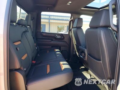 Zdjęcie 10 z 12 samochodu: 2025 GMC SIERRA K3500 AT4 VIN:1GT4UVEY9SF293270 - miniatura