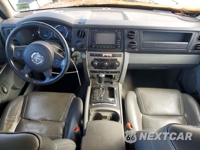 Zdjęcie 8 z 12 samochodu: 2007 JEEP COMMANDER VIN:1J8HG48N77C671477 - miniatura