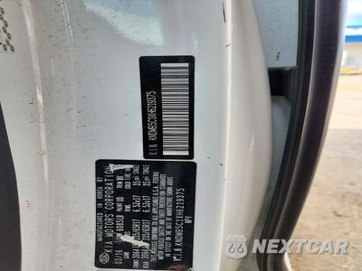 Zdjęcie 13 z 13 samochodu: 2017 KIA SEDONA LX VIN:KNDMB5C1XH6219375 - miniatura