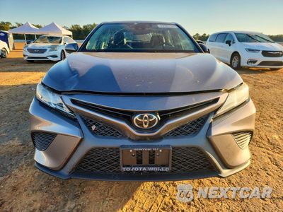 Piąte zdjęcie samochodu w środku: 2019 TOYOTA CAMRY SE VIN:4T1B11HK8KU768902 - miniatura